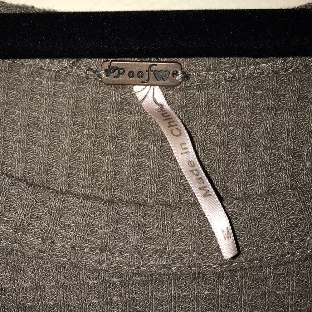 Sweater - Picture 3 of 4